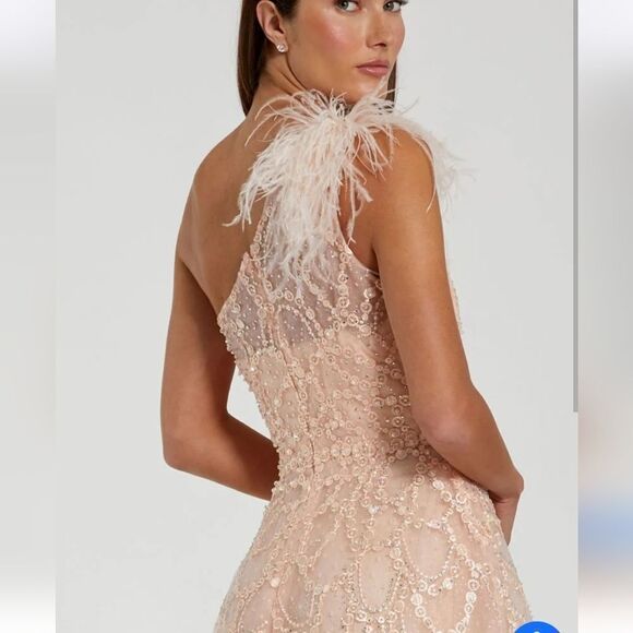 Mac DUGAL Elegant One-Shoulder Lace Dress with Feather Detail SIze 4 $798 - Picture 6 of 14